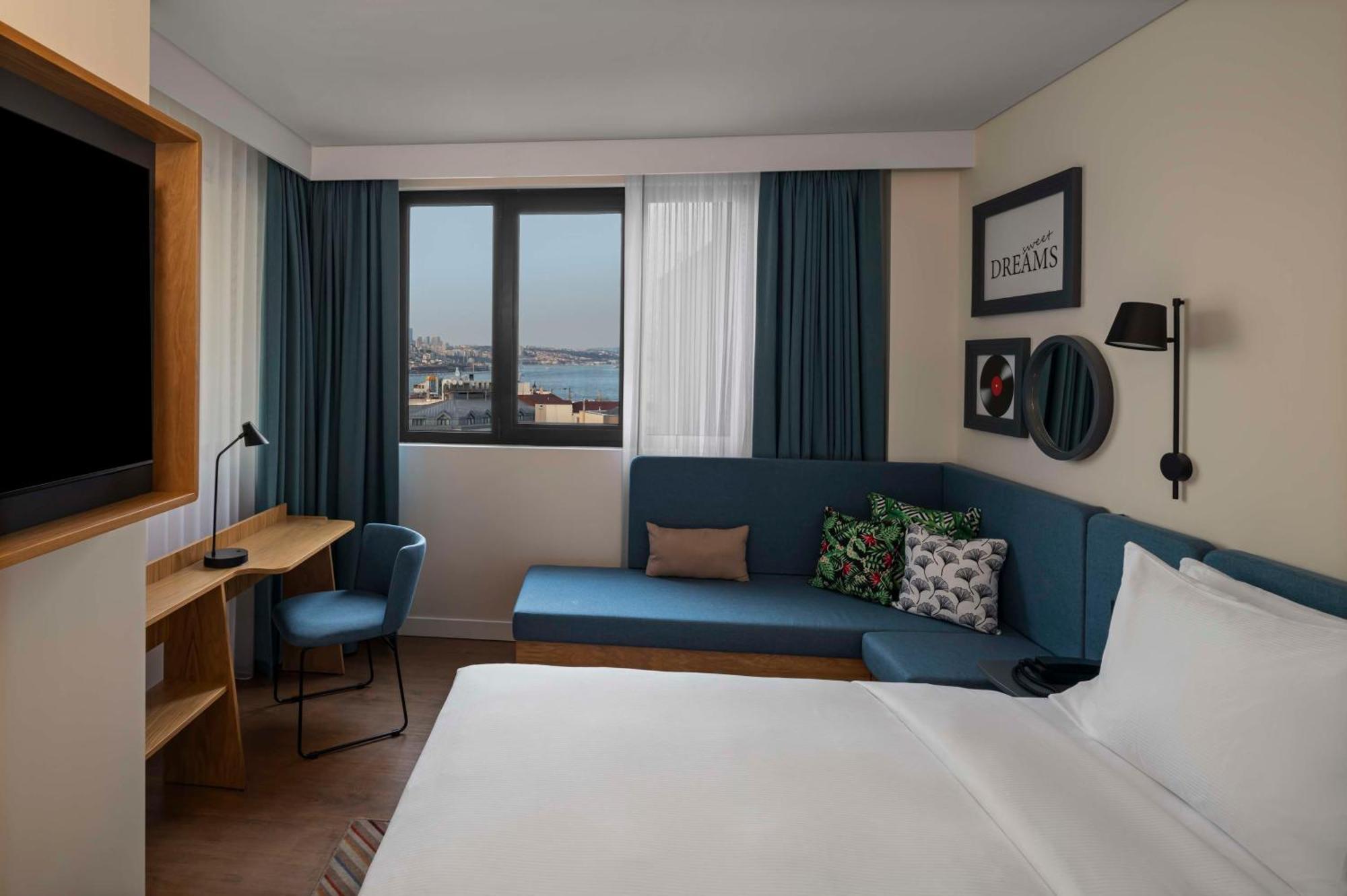 Hampton By Hilton Istanbul Sirkeci Hotel Екстериор снимка