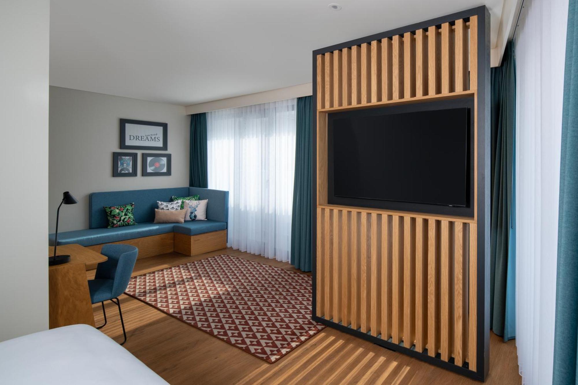 Hampton By Hilton Istanbul Sirkeci Hotel Екстериор снимка